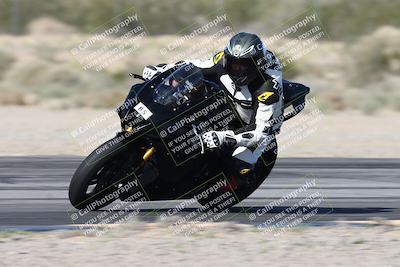 media/Jan-15-2026-Racers Edge (Thu) [[dfebeb70ab]]/3-B Group/Session 4 (Turn 6 Inside)/